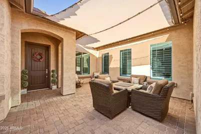 862 E Hampton Lane, Gilbert, AZ 85295 - Photo 2
