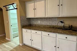 3251 W Vista Bonita Dr, Phoenix, AZ 85027 - Photo 10