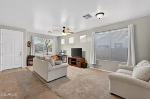 17558 W Lavender Ln, Goodyear, AZ 85338 - Photo 10