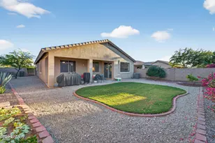 17558 W Lavender Ln, Goodyear, AZ 85338 - Photo 46