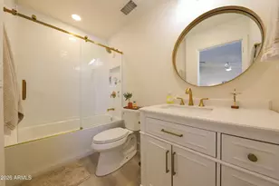 4003 W Rose Garden Ln, Glendale, AZ 85308 - Photo 4