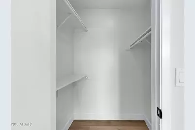 1010 E Lois Lane, Phoenix, AZ 85020 - Photo 18