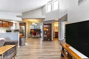 16402 N 31st St, Phoenix, AZ 85032 - Photo 2