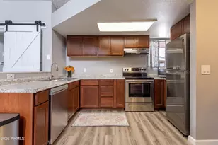 16402 N 31st St, Phoenix, AZ 85032 - Photo 8