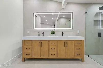 8572 E San Felipe Drive, Scottsdale, AZ 85258 - Photo 18