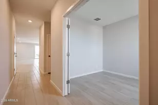 6147 E Crockett Way, San Tan Valley, AZ 85143 - Photo 2