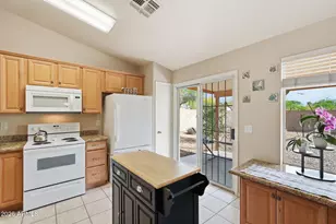 1405 W 15th Ln, Apache Junction, AZ 85120 - Photo 14