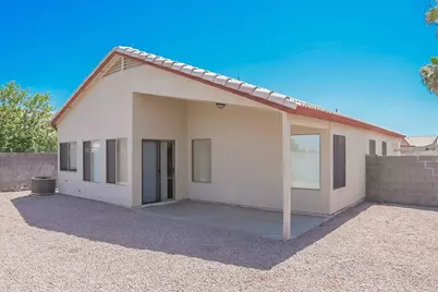 323 N Ocean Drive, Gilbert, AZ 85233 - Photo 16