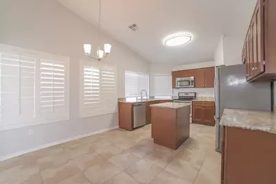 323 N Ocean Drive, Gilbert, AZ 85233 - Photo 6