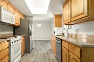 14237 N 34th Way, Phoenix, AZ 85032 - Photo 4