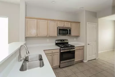 11722 W Lincoln Street, Avondale, AZ 85323 - Photo 8