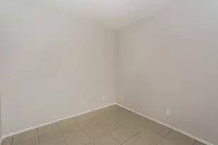 11722 W Lincoln St, Avondale, AZ 85323 - Photo 10