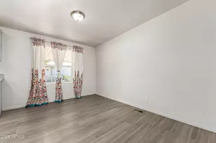 2200 N Delaware Dr, Apache Junction, AZ 85120 - Photo 10