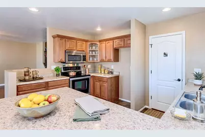 538 E Dragon Springs Drive, Casa Grande, AZ 85122 - Photo 6