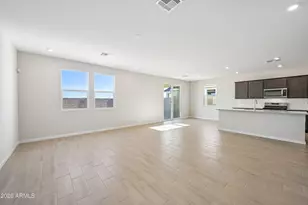 33759 N Blackwell Dr, San Tan Valley, AZ 85143 - Photo 12