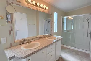 2233 E Behrend Dr, Phoenix, AZ 85024 - Photo 30