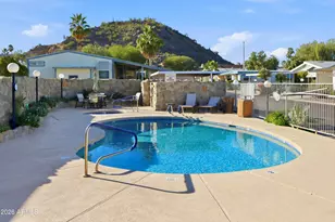 2233 E Behrend Dr, Phoenix, AZ 85024 - Photo 2