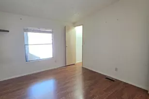 2233 E Behrend Dr, Phoenix, AZ 85024 - Photo 22