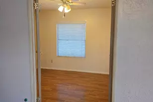 2233 E Behrend Dr, Phoenix, AZ 85024 - Photo 18