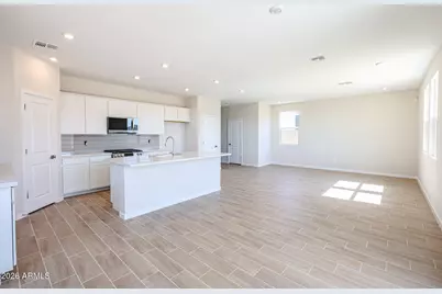 12451 N 305th Avenue, Buckeye, AZ 85396 - Photo 6
