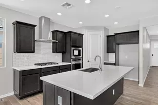 26101 N 170th Ave, Surprise, AZ 85387 - Photo 8