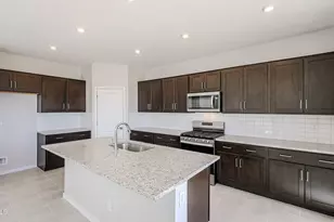 22881 W Monona Ln, Surprise, AZ 85387 - Photo 6