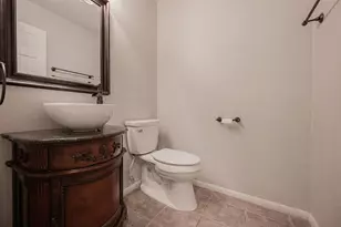 873 W Tremaine Ave, Gilbert, AZ 85233 - Photo 50