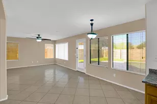 13620 N 82nd Ln, Peoria, AZ 85381 - Photo 18