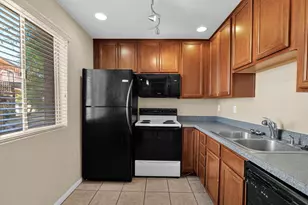 4354 N 82nd St, Scottsdale, AZ 85251 - Photo 8