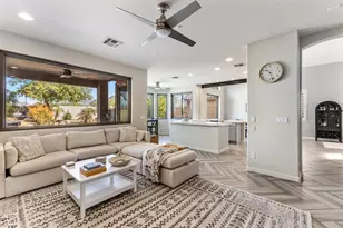 10340 E Caribbean Ln, Scottsdale, AZ 85255 - Photo 10