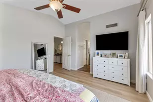 10340 E Caribbean Ln, Scottsdale, AZ 85255 - Photo 20
