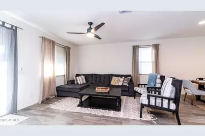 10793 S 174th Avenue, Goodyear, AZ 85338 - Photo 10