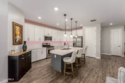 542 W Rainbow Bridge Lane, San Tan Valley, AZ 85140 - Photo 4