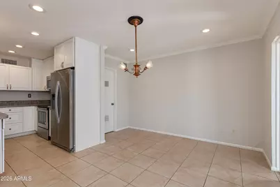 5617 S Clambake Bay Court #B, Tempe, AZ 85283 - Photo 6