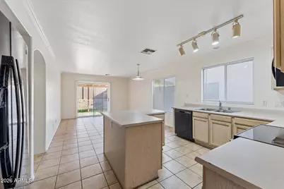 11802 W Poinsettia Drive, El Mirage, AZ 85335 - Photo 8