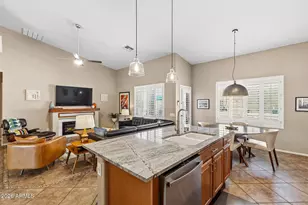 8456 W Quail Track Dr, Peoria, AZ 85383 - Photo 16