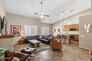 8456 W Quail Track Dr, Peoria, AZ 85383 - Photo 12