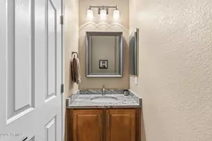 8456 W Quail Track Dr, Peoria, AZ 85383 - Photo 28