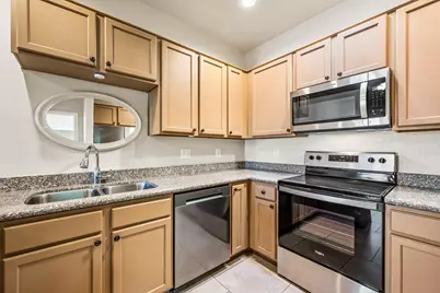 8800 N 107th Avenue #40, Peoria, AZ 85345 - Photo 10
