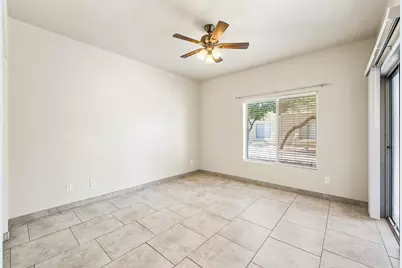 8800 N 107th Avenue #40, Peoria, AZ 85345 - Photo 12
