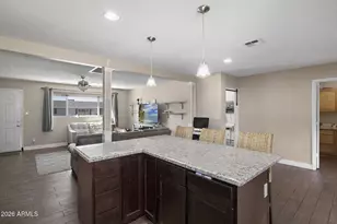 418 E Orchid Ln, Phoenix, AZ 85020 - Photo 12