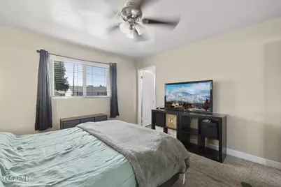 418 E Orchid Lane, Phoenix, AZ 85020 - Photo 16