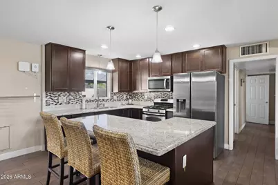 418 E Orchid Lane, Phoenix, AZ 85020 - Photo 10