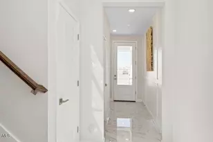 8166 N 80th Ln, Peoria, AZ 85345 - Photo 10