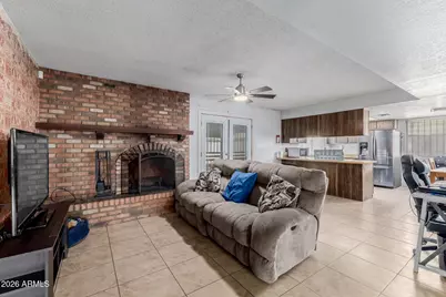 7708 W Flower Street, Phoenix, AZ 85033 - Photo 12