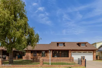 7708 W Flower Street, Phoenix, AZ 85033 - Photo 4