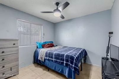 7708 W Flower Street, Phoenix, AZ 85033 - Photo 24