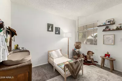 864 W Kilarea Avenue, Mesa, AZ 85210 - Photo 12