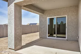 16022 S Naviska Rd, Arizona City, AZ 85123 - Photo 22