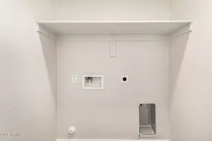 16022 S Naviska Rd, Arizona City, AZ 85123 - Photo 20